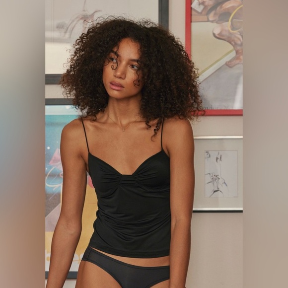 My Way Triangle Cami NWOT black - Picture 1 of 3